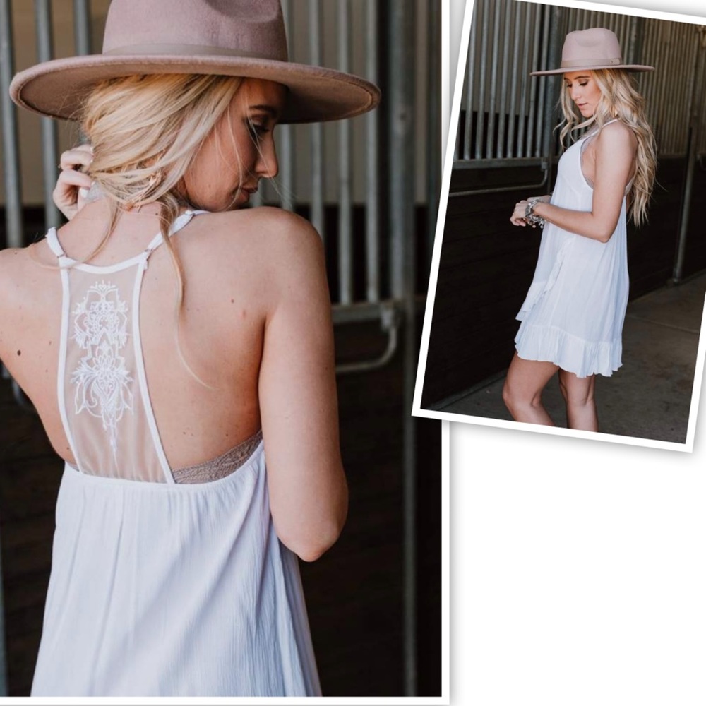 Sloane Flirty Ruffle Hem Boho Style Tattoo Illusion Slip Dress NWT.